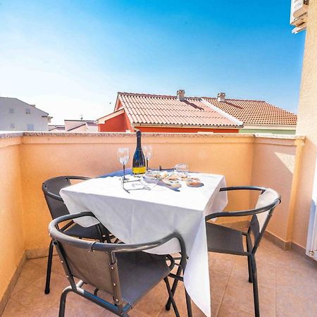 Apartment Hannah Novalja Ngoại thất bức ảnh