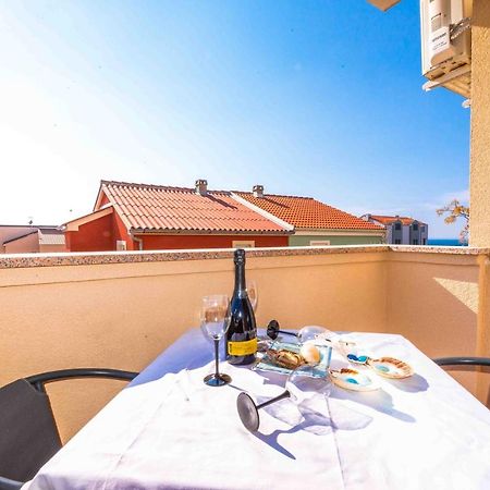 Apartment Hannah Novalja Ngoại thất bức ảnh